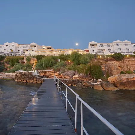 ホテル Aluasoul Zakynthos (adults Only)