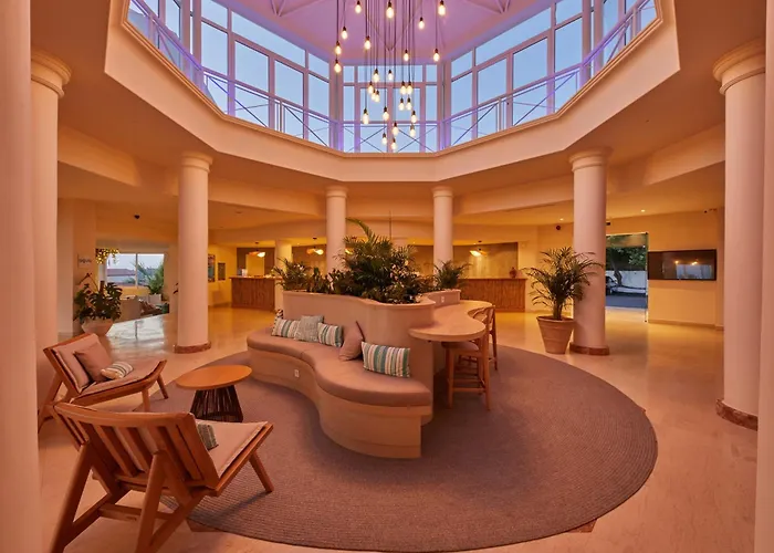 Aluasoul Zakynthos (adults Only) Τραγάκι